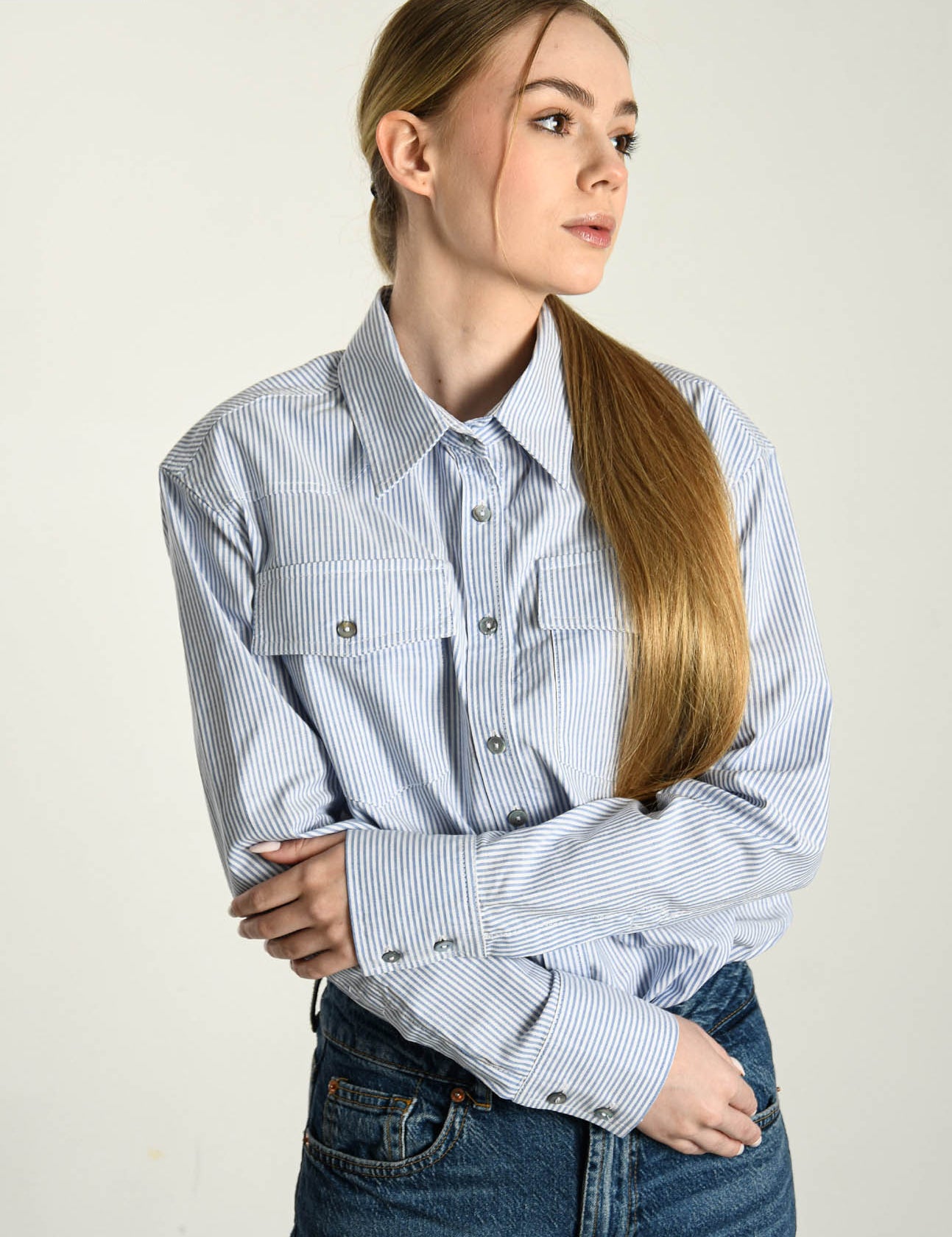 Koszule sportowe damskie modne